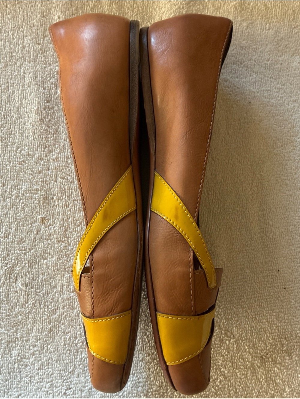 VNTG PRADA Two-Tone Leather Ballet Flats Yellow Tan Cutout Ballerina Sz 10US/40E - Picture 3 of 7